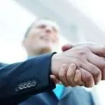 Strategic Alliances vs. Acquisitions: Navigating Growth in the Mid-Market Segment