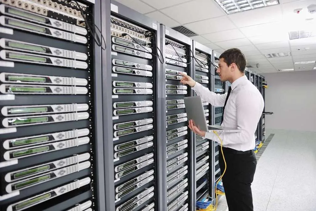 IT and MSPs compete against market giants by consolidating small businesses into larger IT firms.